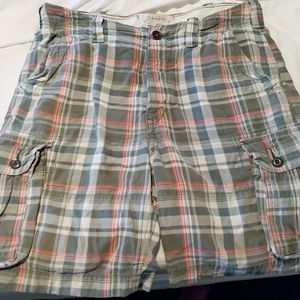 Mens Hollister plaid shorts size 34
